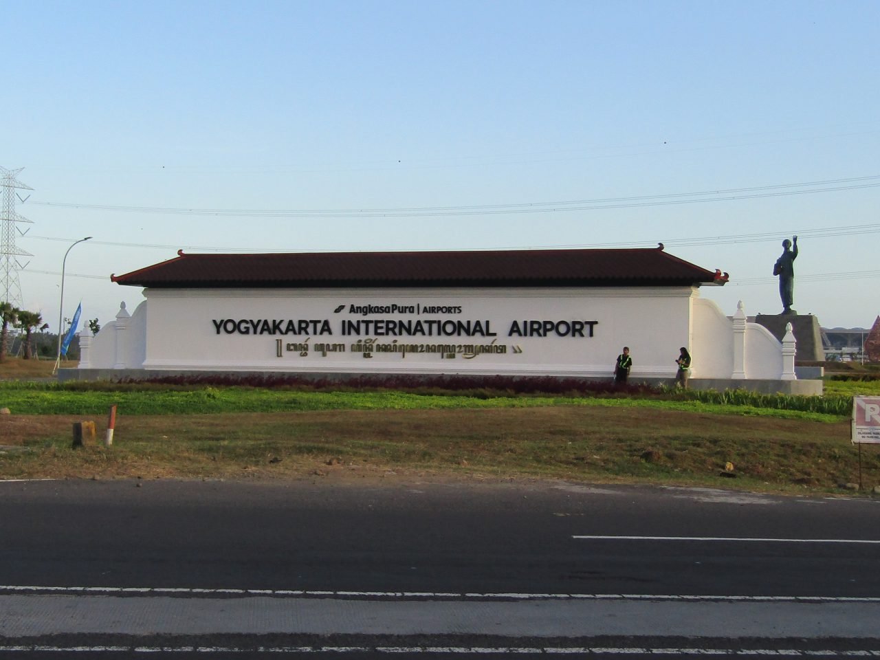 6 Hotel Dekat Bandara YIA untuk Transit Wisatawan