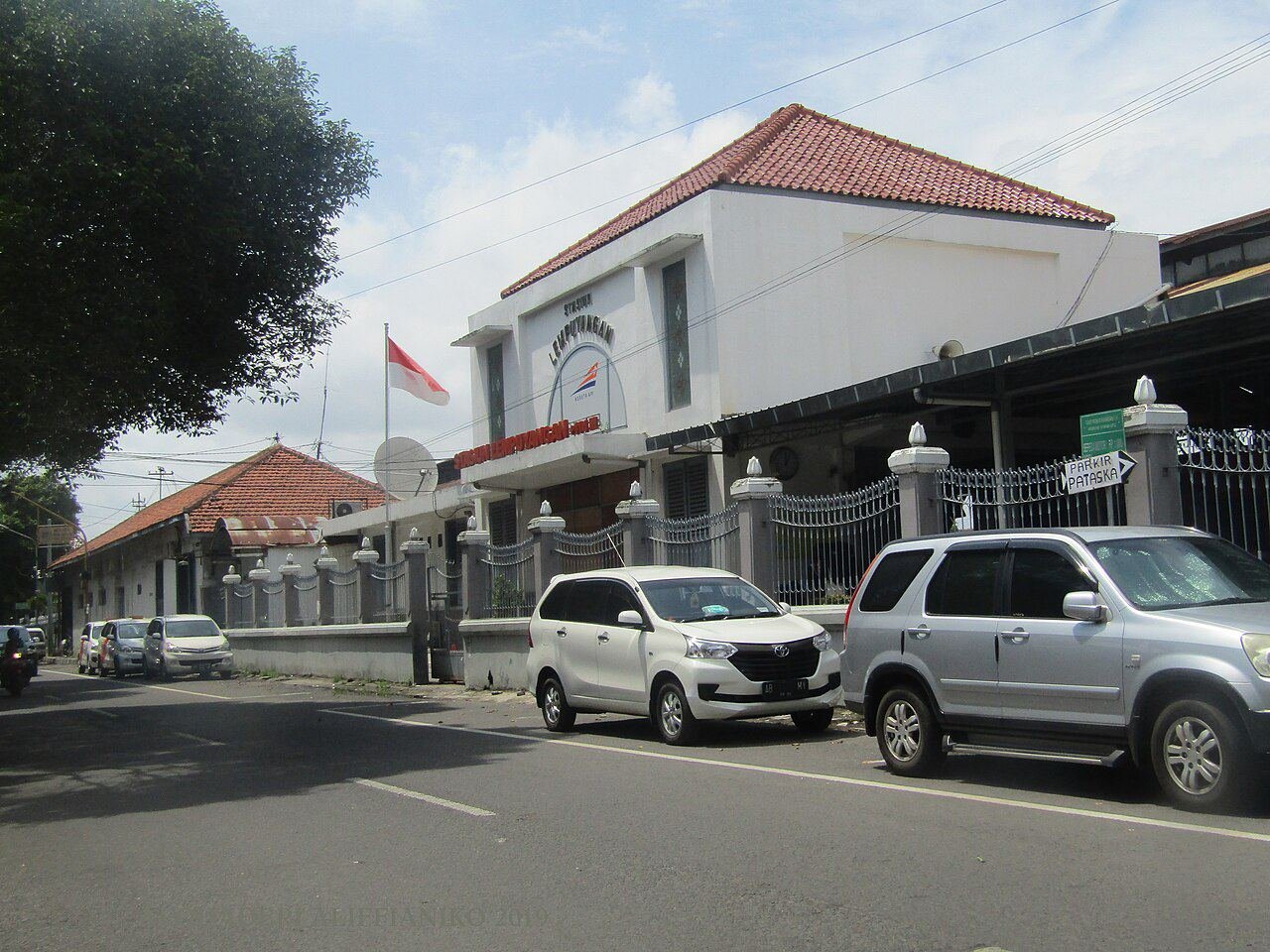 5 Hotel Dekat Stasiun Lempuyangan untuk Wisatawan Naik Kereta Ekonomi
